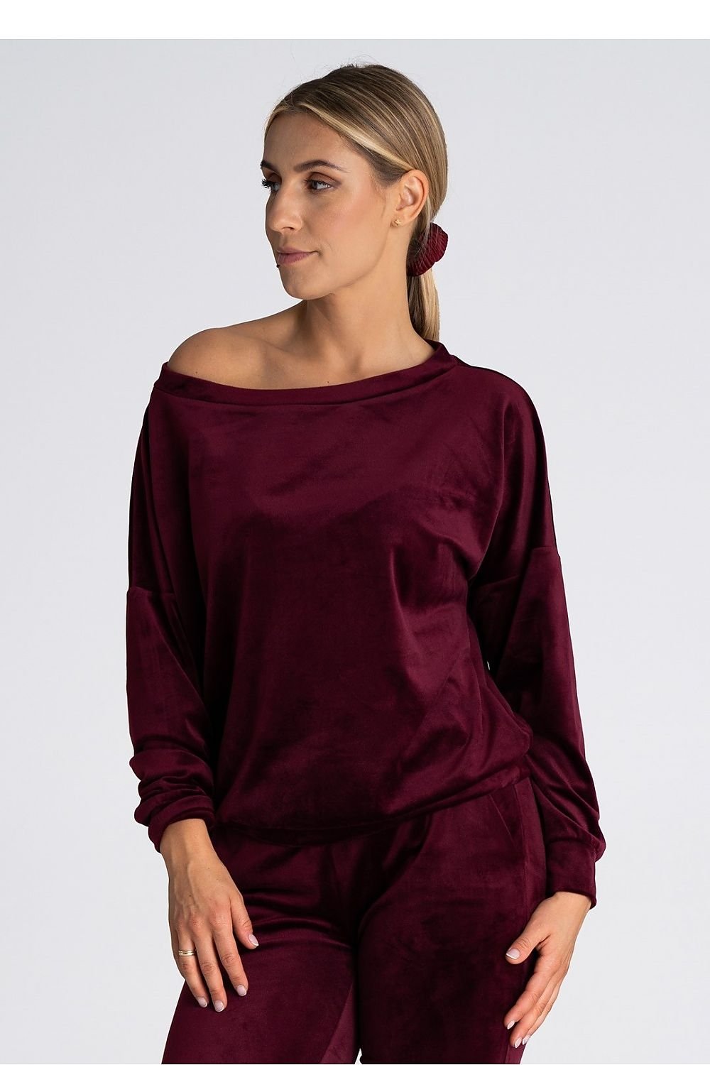 Boat neckline top