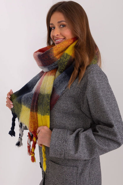 Multicolor plaid scarf