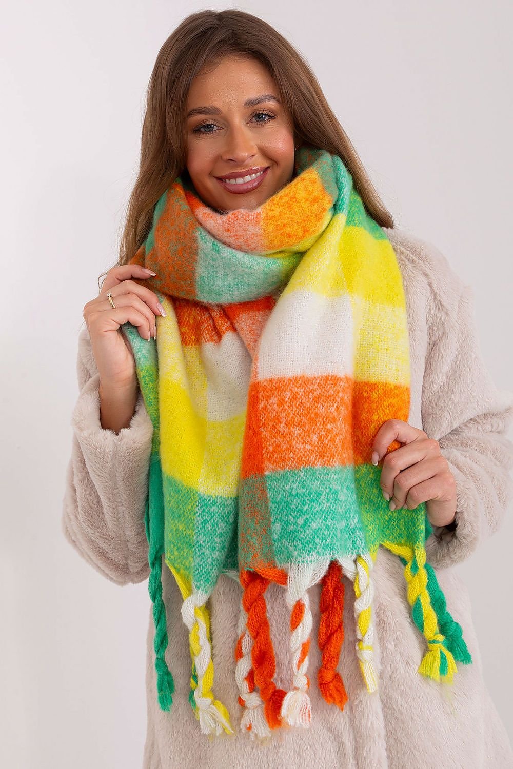 Multicolor plaid scarf