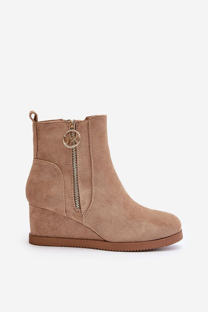 Suede wegde boots