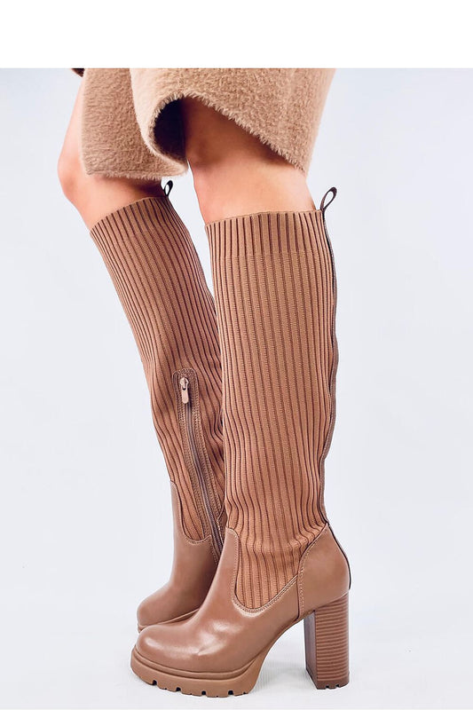 Leatherette knee boots brown