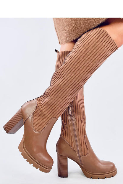 Leatherette knee boots brown