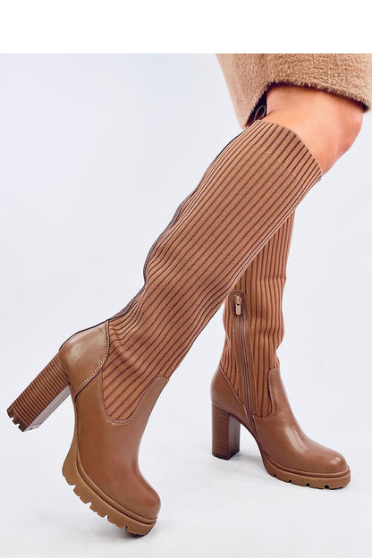 Leatherette knee boots brown