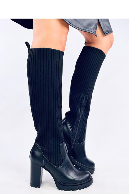 Leatherette knee boots