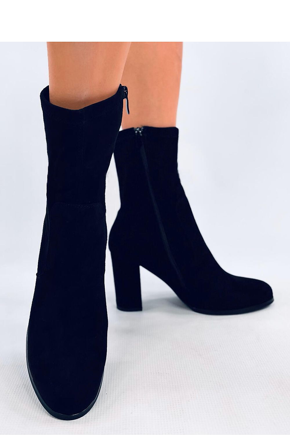 Suede block boots black