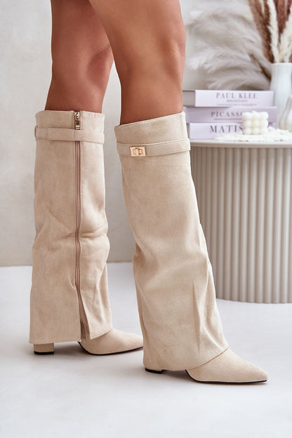 Suede hooded boots