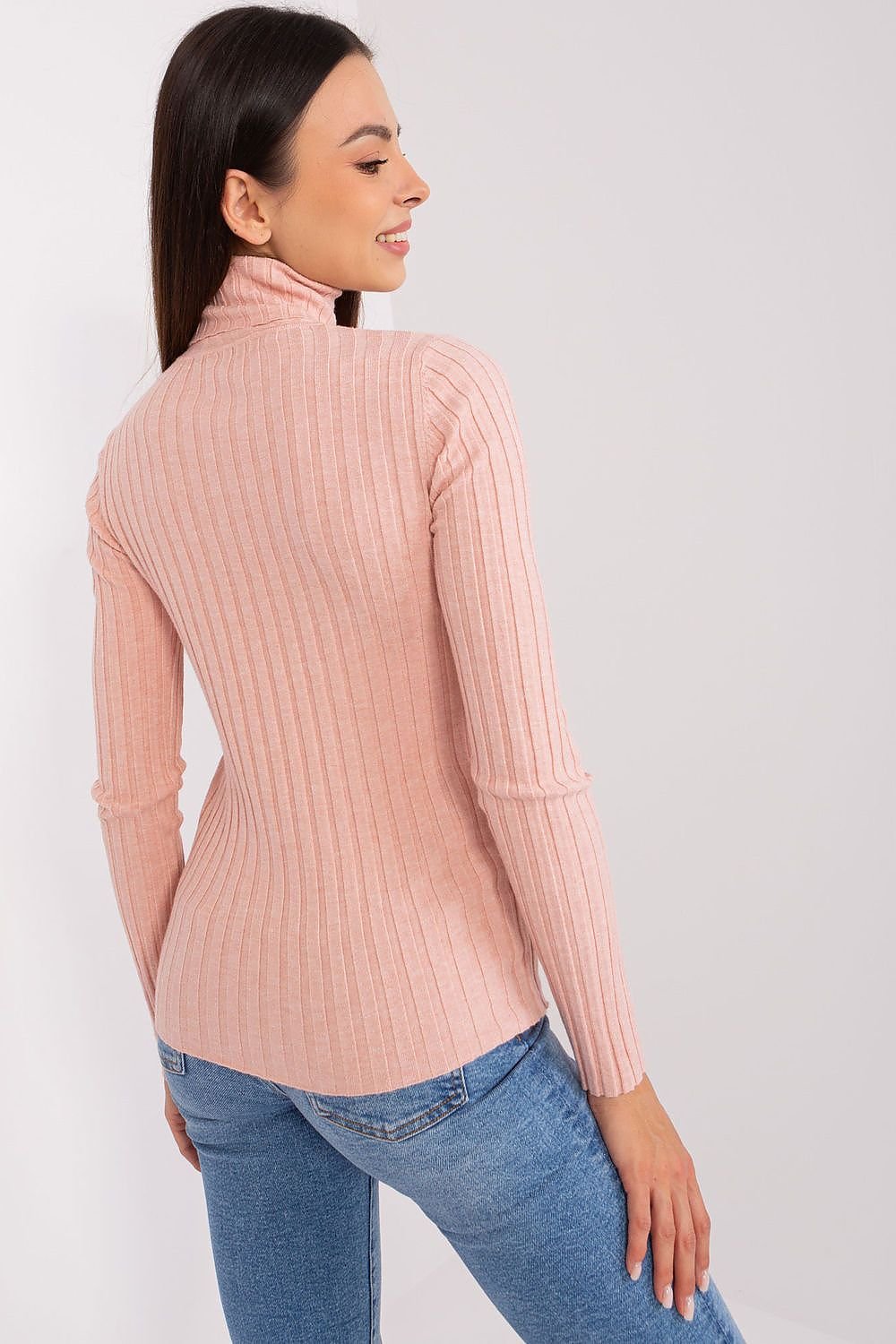 Basic ribbed turtleneck