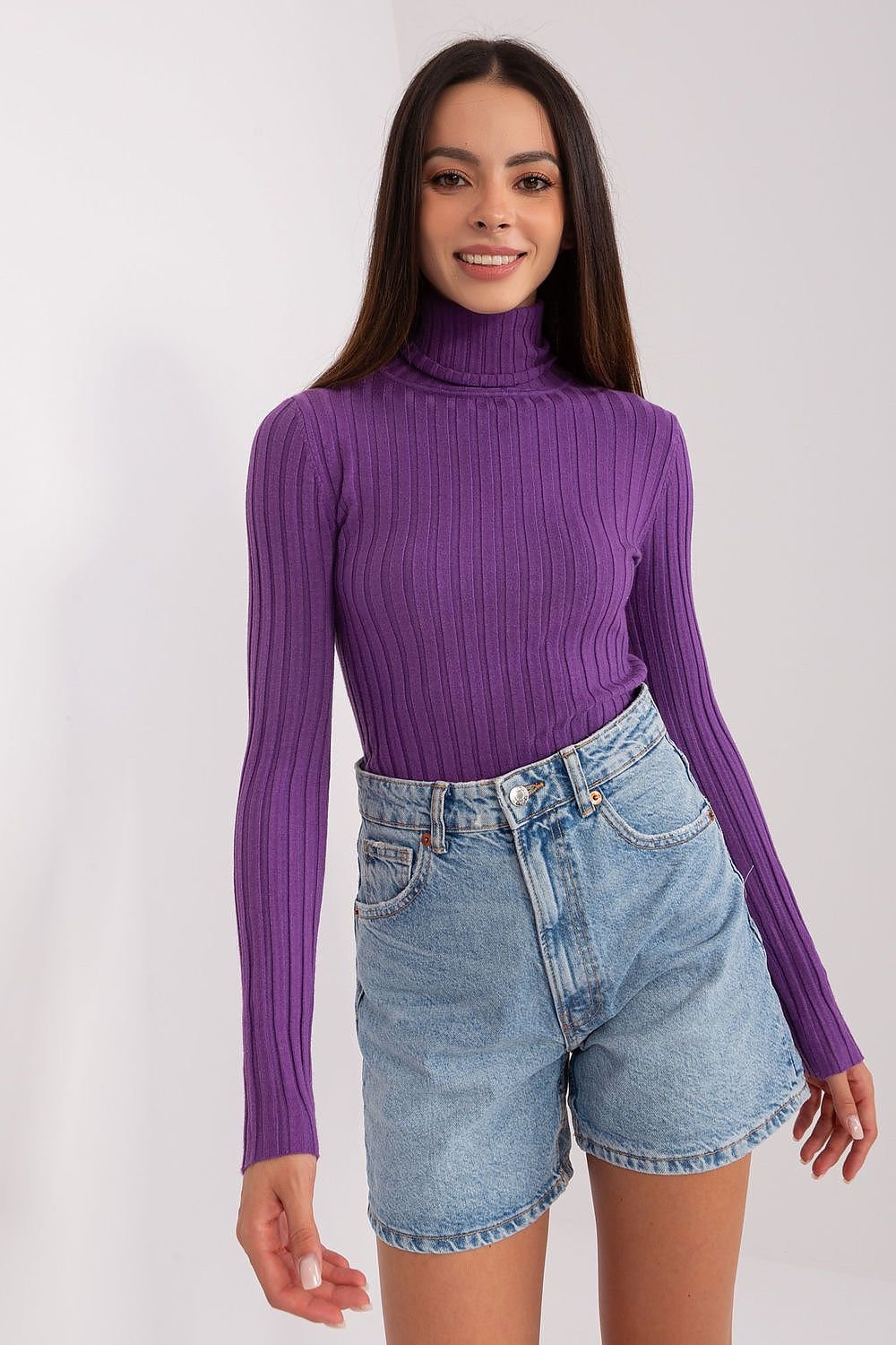 Basic ribbed turtleneck