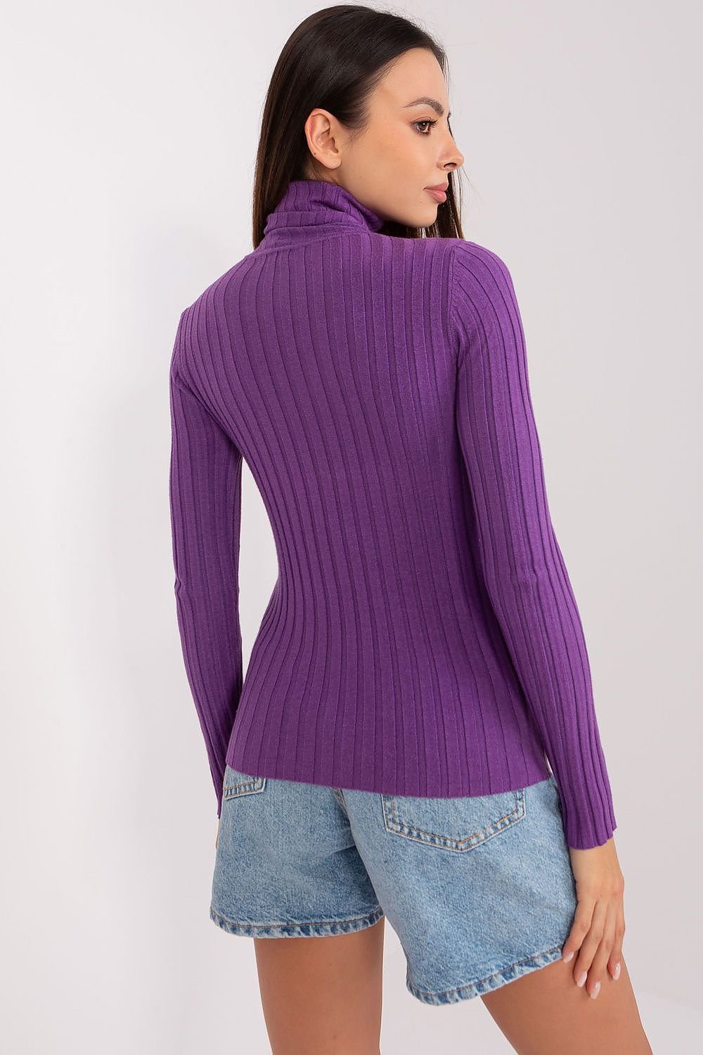 Basic ribbed turtleneck