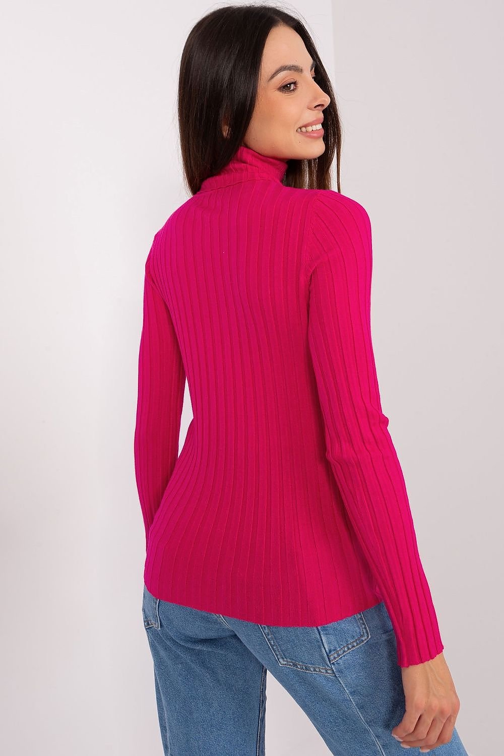 Basic ribbed turtleneck