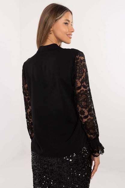 Lace sleeve blouse