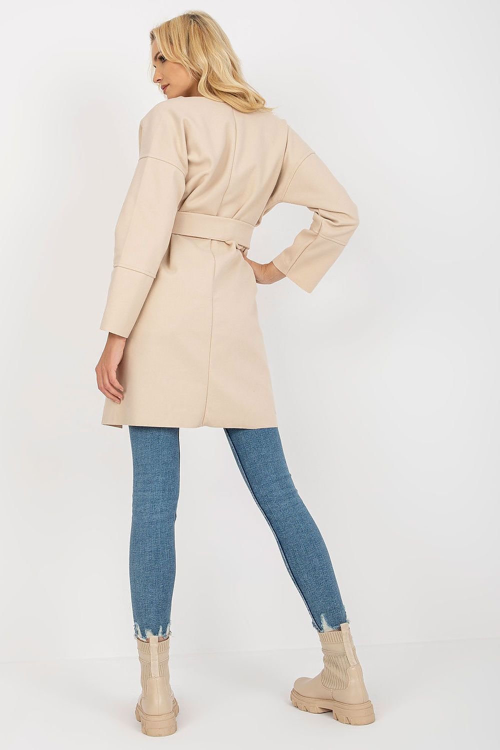 Asymmetric coat