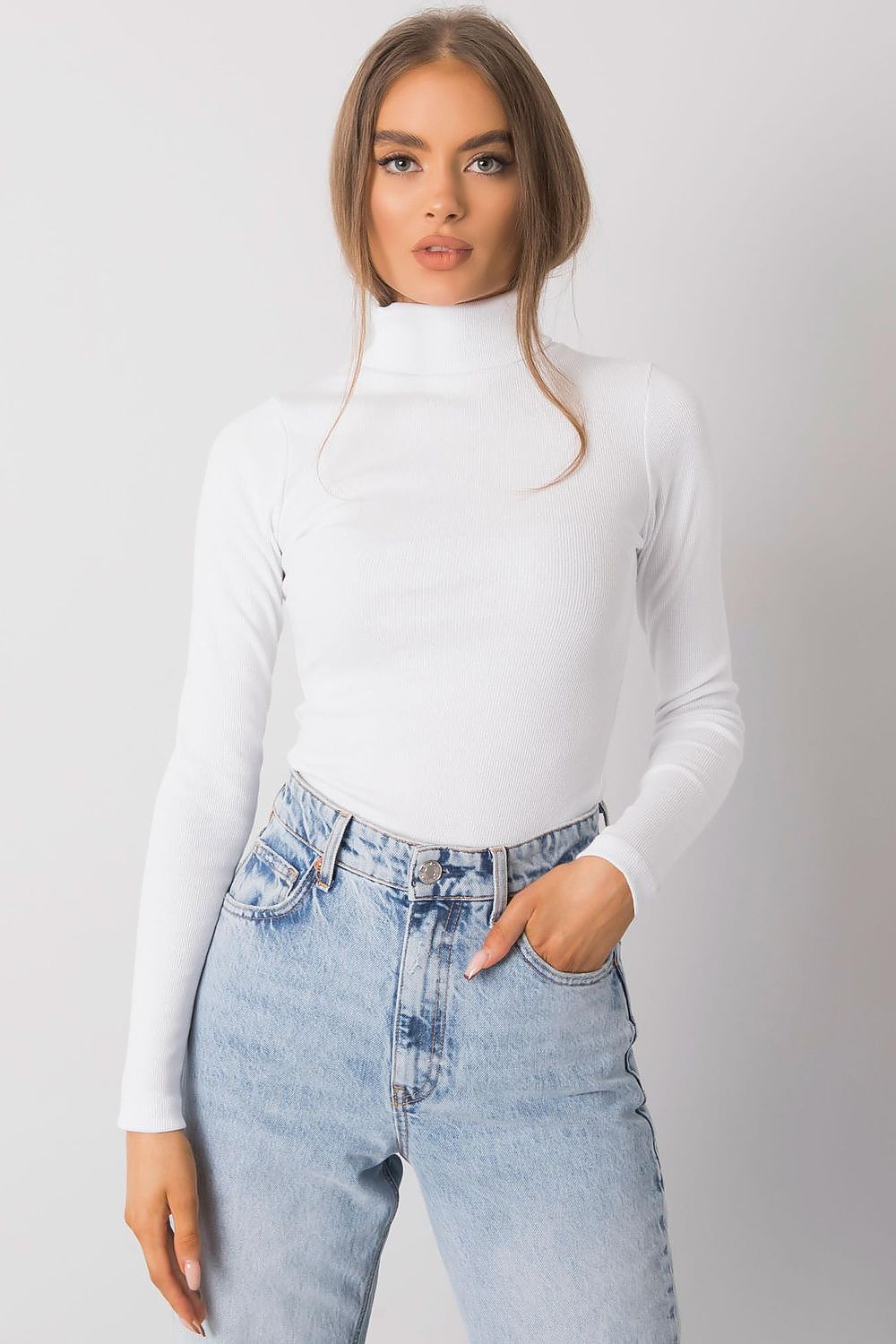 Turtleneck basic cut