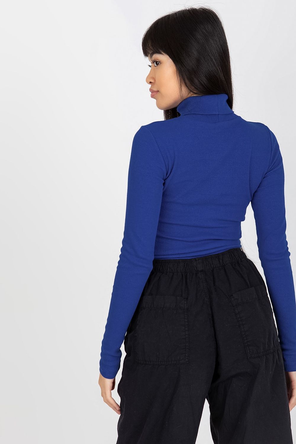 Turtleneck basic cut